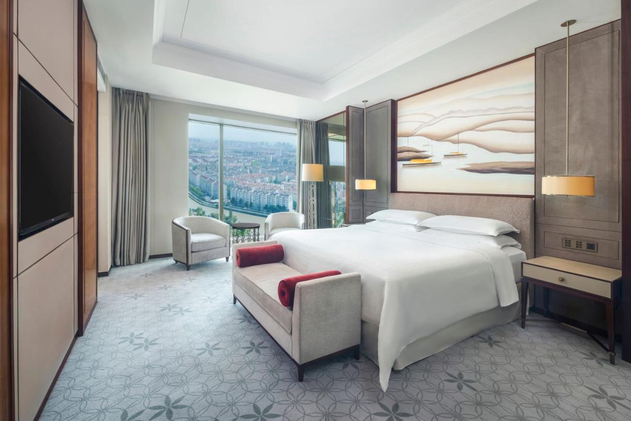 Sheraton Shanghai Jiading Hotel Exterior photo