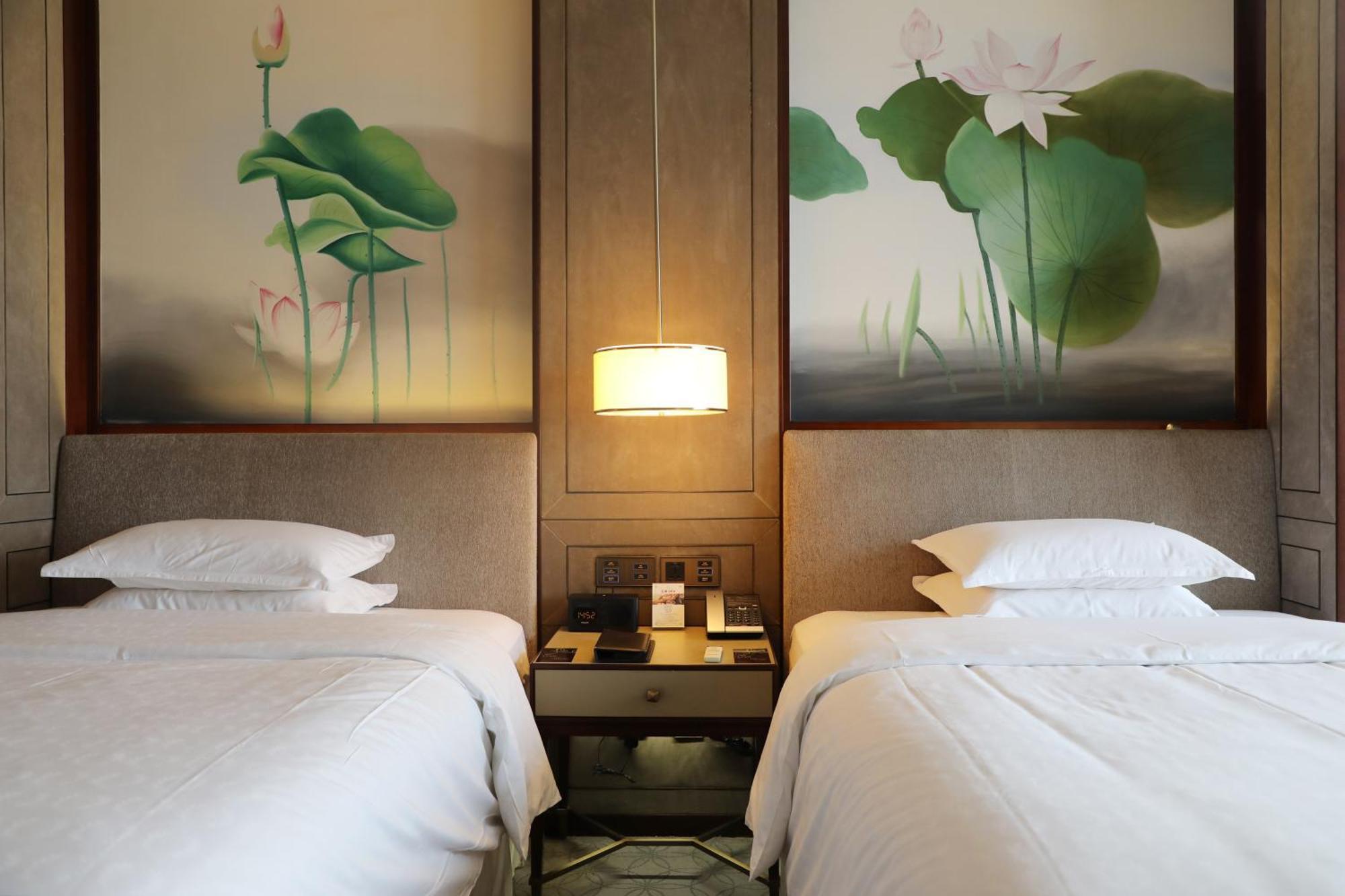 Sheraton Shanghai Jiading Hotel Exterior photo